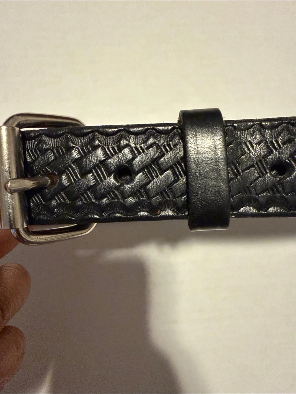 Men's Black Woven Leather Belt - Classic Style